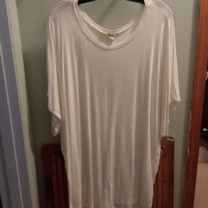 Women's white tee